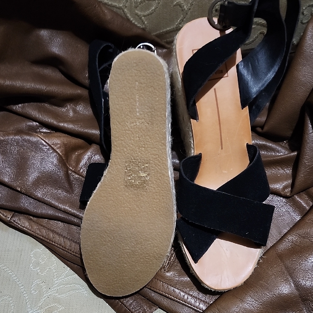 Dolce Vita Black Women's Sandals - Picture 4 of 7